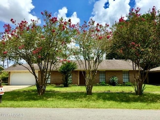 704 Idlewood Blvd, Lafayette, LA 70506