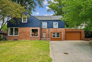 126 Meadowlark Ln, Columbus, OH 43214