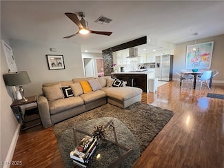 6611 W Tropicana Ave Unit 201, Las Vegas, NV 89103