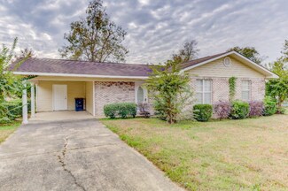 101 Galtney Dr, Vicksburg, MS 39183
