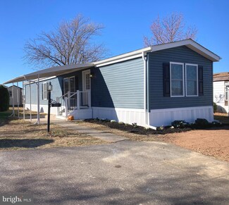 111 Winding Brook Run, North Wales, PA 19454