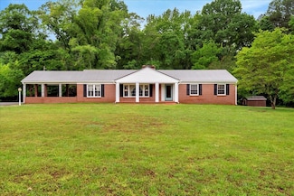 3049 L P Bailey Memorial Hwy, Halifax, VA 24558