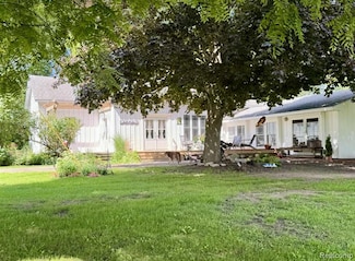 6168 Lynd Rd, Marlette, MI 48453