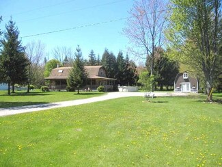 2926 Quaker Rd, Gasport, NY 14067