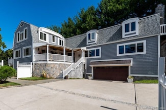 2 Valley Rd, Westport, CT 06880