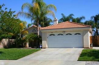 204 E Manchester Ln, San Bernardino, CA 92408