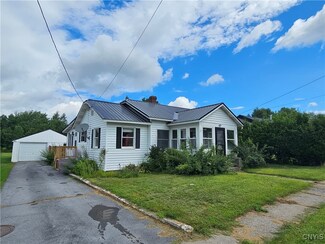 35 Wilna Ave, Carthage, NY 13619