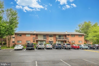 7350 Lee Hwy Unit T-1, Falls Church, VA 22046