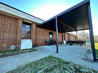 504 Martin Luther King Junior Dr, Greensboro, GA 30642
