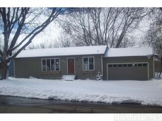 800 W Circle Dr, Montgomery, MN 56069