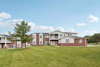8580 Lexington Place Unit 4, Pleasant Prairie, WI 53158