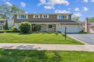1848 Birch Rd, Northbrook, IL 60062