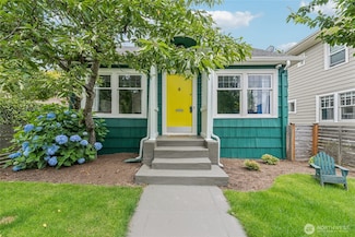 2726 34th Ave S, Seattle, WA 98144