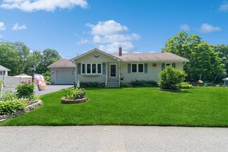 13 Brock Ave, Sanford, ME 04073