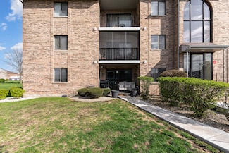 13324 W Circle Drive Pkwy Unit 601, Crestwood, IL 60418