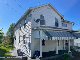 1219 South St, Avoca, PA 18641