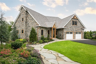 27 Adventure Way, Richmond, RI 02898