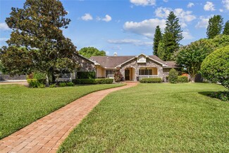 208 N Chase Ct, Altamonte Springs, FL 32714