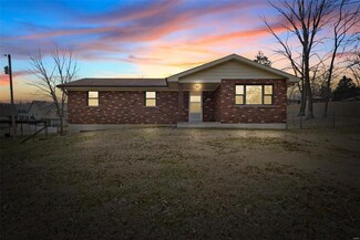 1722 Miller Rd, Imperial, MO 63052