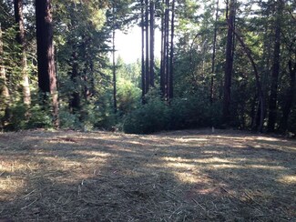 1140 Warren Dr, Santa Cruz, CA 95060