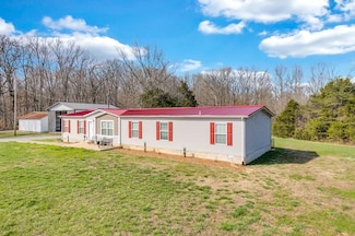318 Wildcat Rd, Sparta, TN 38583