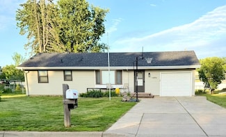 14896 Cimarron Ave W, Rosemount, MN 55068