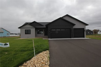 14037 42nd Ave, Lake Hallie, WI 54729