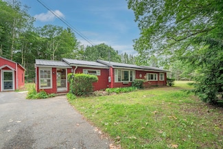 219 Mouse Ln, Alfred, ME 04002
