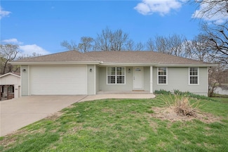 806 S Woodbine Rd, Saint Joseph, MO 64507