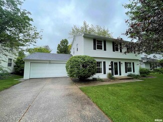 2512 Elm St, Davenport, IA 52803