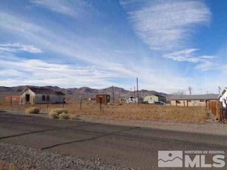 212 9th St, Mina, NV 89422