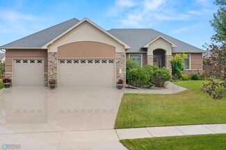 3849 2nd St E, West Fargo, ND 58078