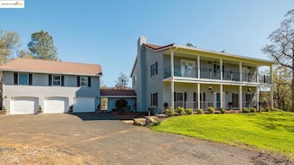 21819 Lyons Bald Mountain Rd, Sonora, CA 95370
