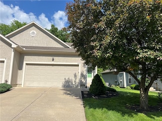 2017 S 137th St, Bonner Springs, KS 66012