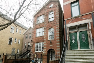 1445 W Cortez St Unit 2, Chicago, IL 60642