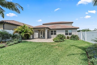 2325 Bella Luna Cir, Lakeland, FL 33810