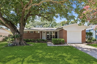 217 Leda Dr, Dallas, TX 75218