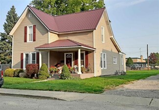 806 E Walnut St, Nappanee, IN 46550