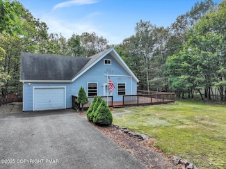 100 Clearbrook Dr, Albrightsville, PA 18210