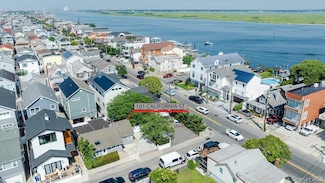 101 California St, Long Beach, NY 11561