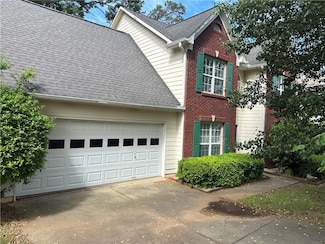 1570 Twin Bridge Ln, Lawrenceville, GA 30043