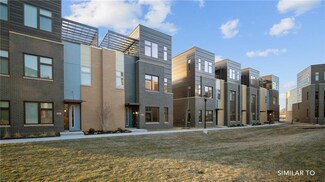 843 E 2nd St, Des Moines, IA 50309