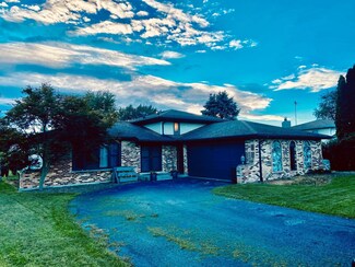 100 Locust Ave, Hebron, IN 46341