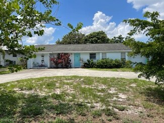 10916 Childers St, Bonita Springs, FL 34135