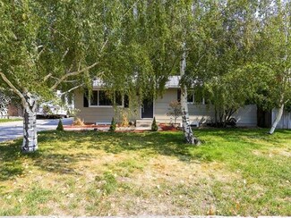 826 Oregon St, Gooding, ID 83330