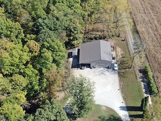 2387 Bill Smith Rd, Martinsville, IN 46151