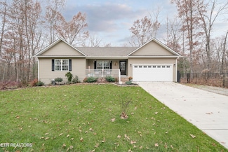3410 Warpath Dr, Crossville, TN 38572