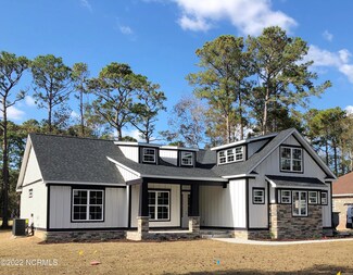 7 Carolina Shores Pkwy, Carolina Shores, NC 28467