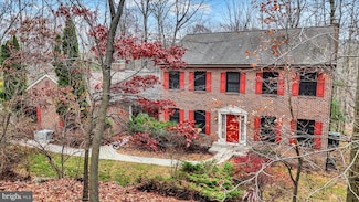 1815 Larch Cir, Lebanon, PA 17042