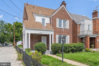 2008 Taylor St NE, Washington, DC 20018